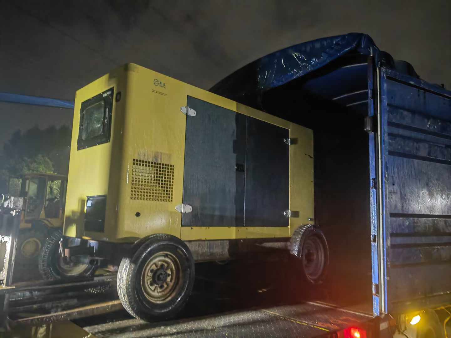 青秀如何根据负载特性选择合适的柴油发电机？