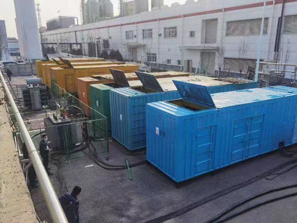 青秀380V和690V电压的电缆线相同吗？