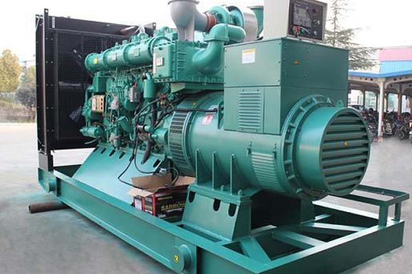 青秀工厂发电机应急发电中如何优化燃油储备管理？