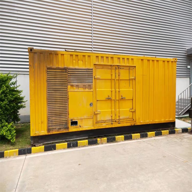 青秀柴油发电机组在冬季启动前如何对燃油系统进行预热？