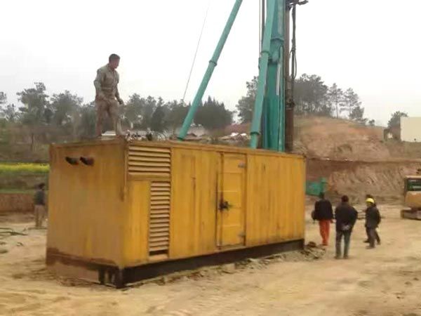 青秀如何判断水冷式机油散热器密封件是否需要更换?